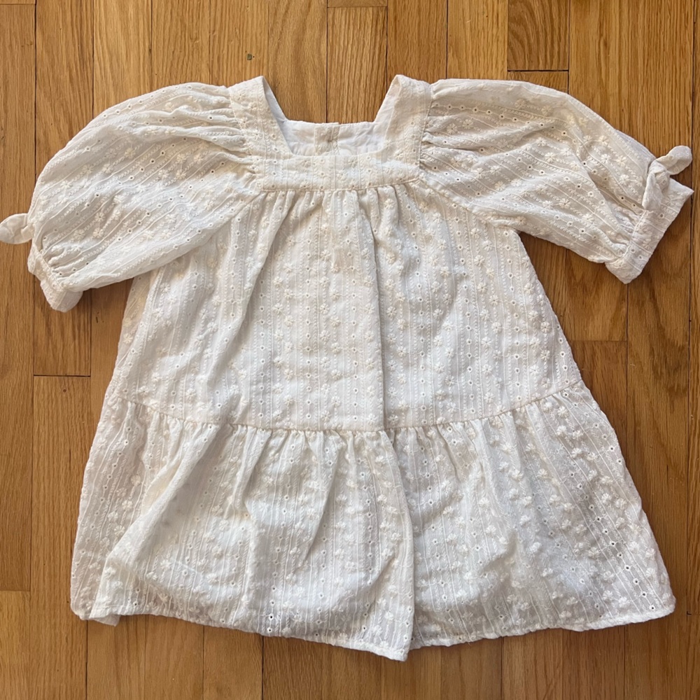 Zara Kids embroidered dress 4-5